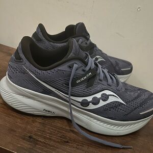Saucony Guide 16